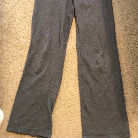 NIKE GREY SWEATPANTS - Picture 2 of 5